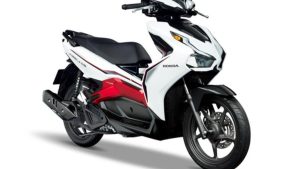 077697500_1576569534-Honda_blade